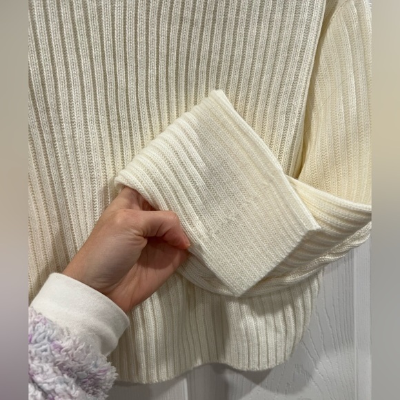 Forever 21 Ribbed Cream Crop Top - Picture 4 of 7